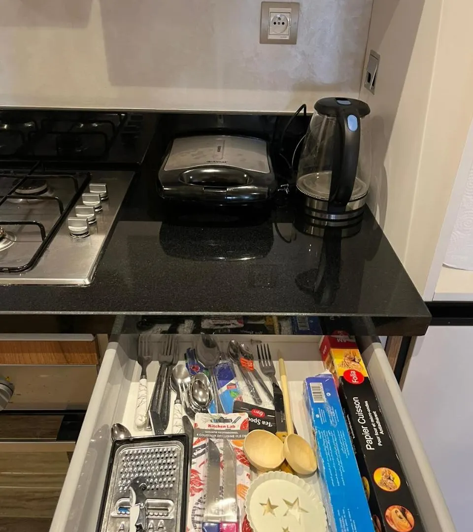 Appartement Studio Proche Clinique Akdital Ain Sebaa Casablanca